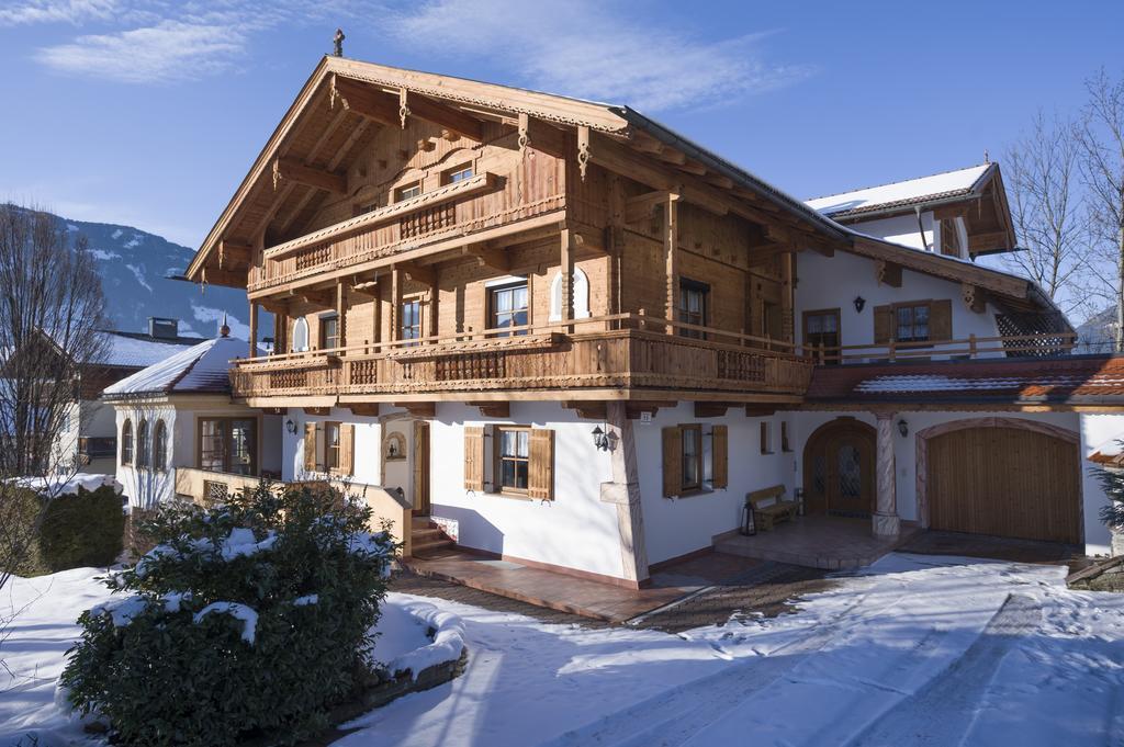 Haus Sonnenschein Apartment Hart im Zillertal Exterior foto